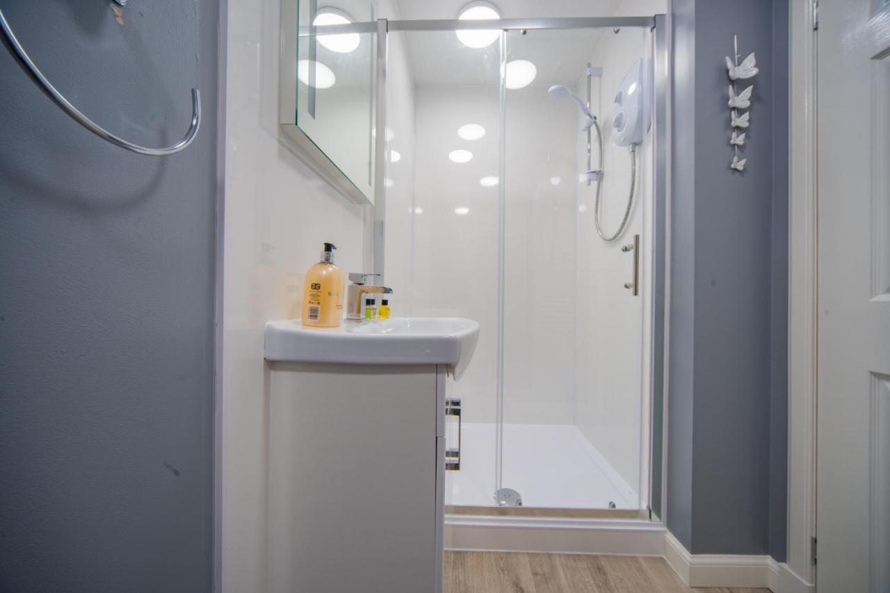 Double Ensuite Bedroom Near Edinburgh Kirkcaldy Eksteriør billede